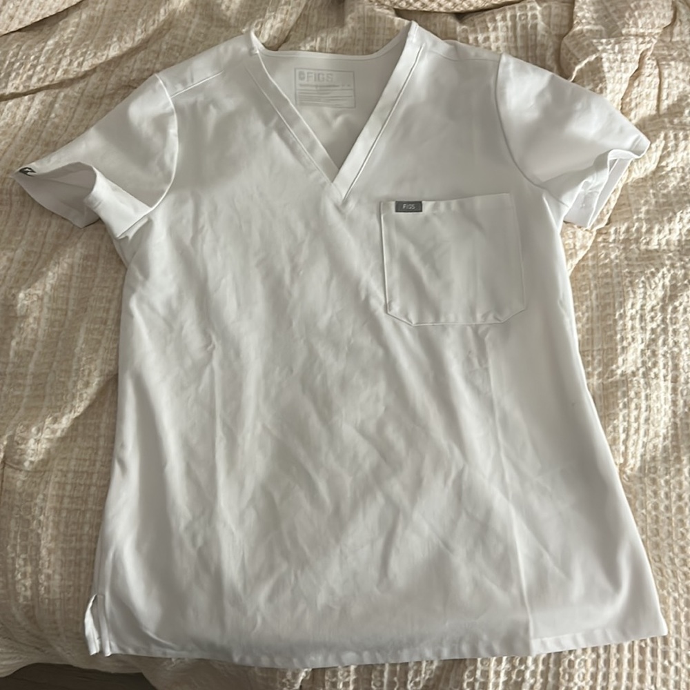 FIGS white scrub top size small